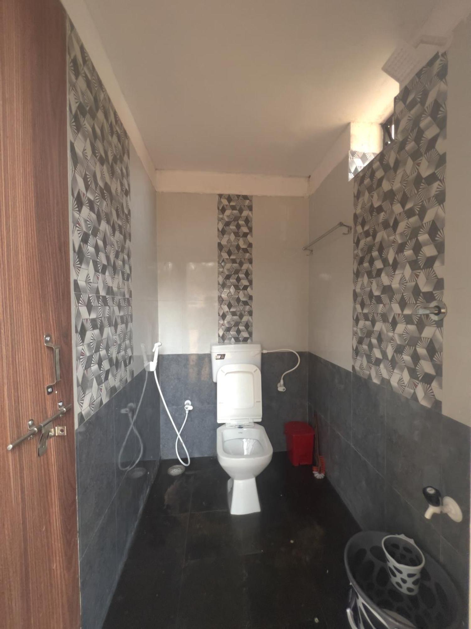 Revibe Beach Hostel Gokarna Гокарна Экстерьер фото