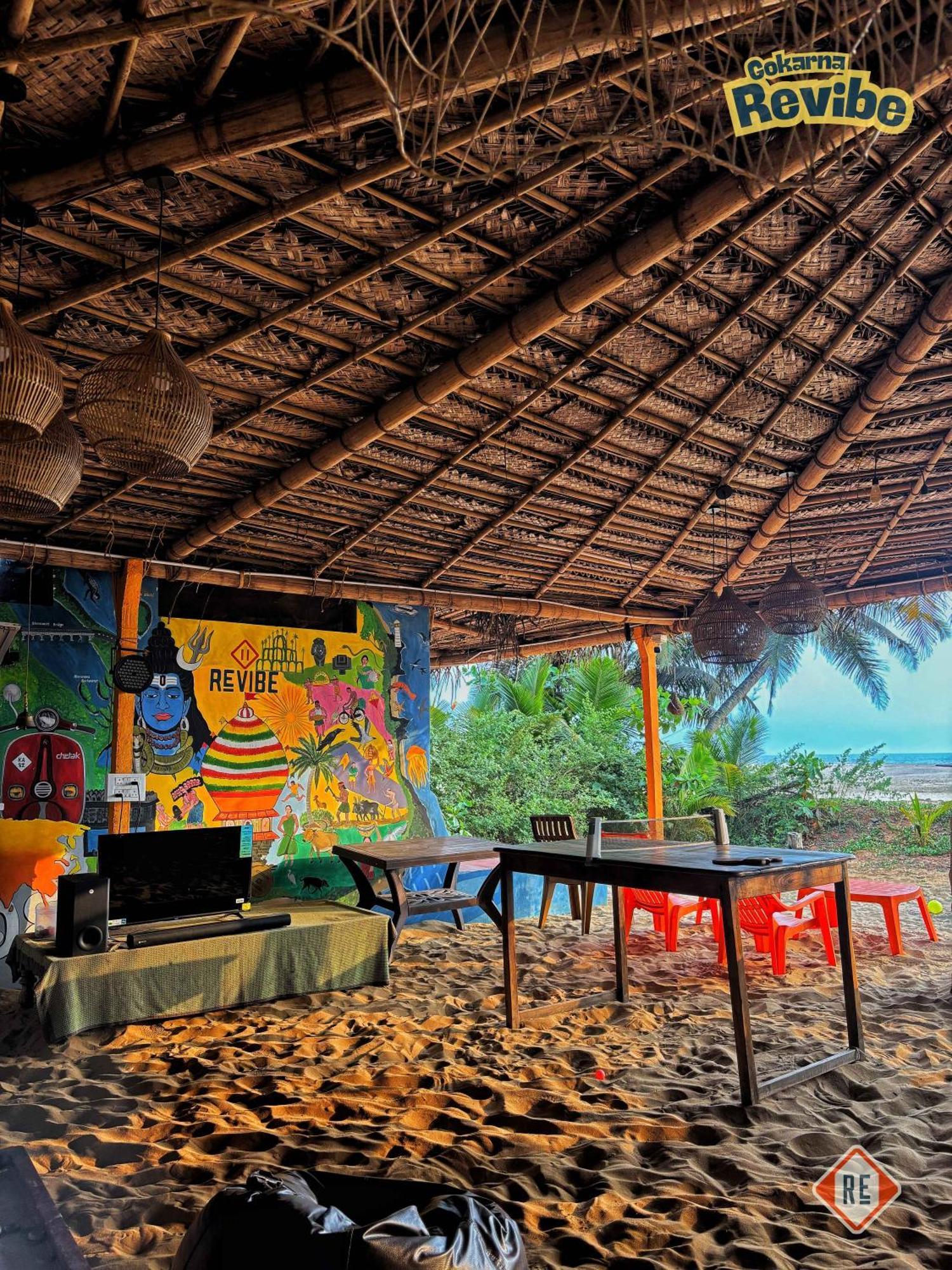 Revibe Beach Hostel Gokarna Гокарна Экстерьер фото